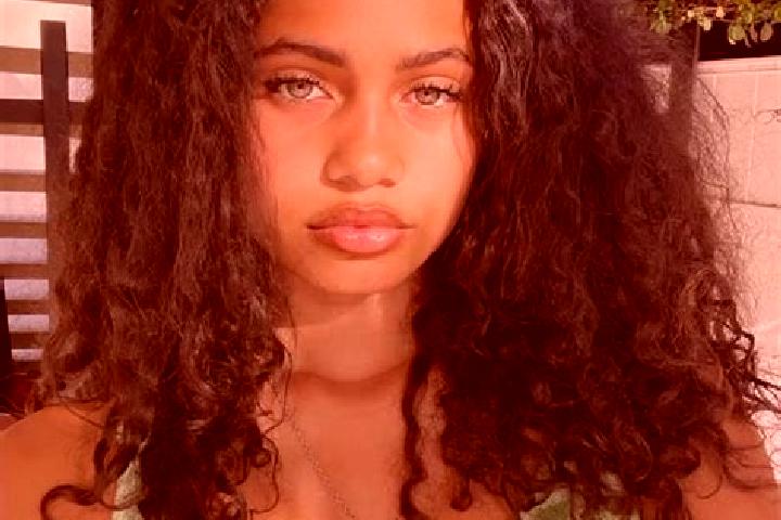 Lillian, 39, a black green-eyed mixed companion based in Hopwas. Offering Striptease, 69, Dinner Date, Party Girl, Erotic Massage. Available for incall and o...