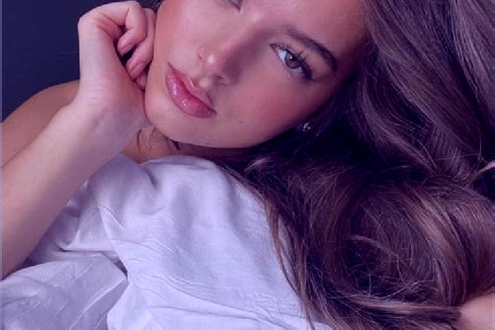 Lillian, 39, a chestnut hazel-eyed asian companion based in Eaglemont. Offering Domination, Deep French Kissing, Overnight. Available for incall and outcall,...