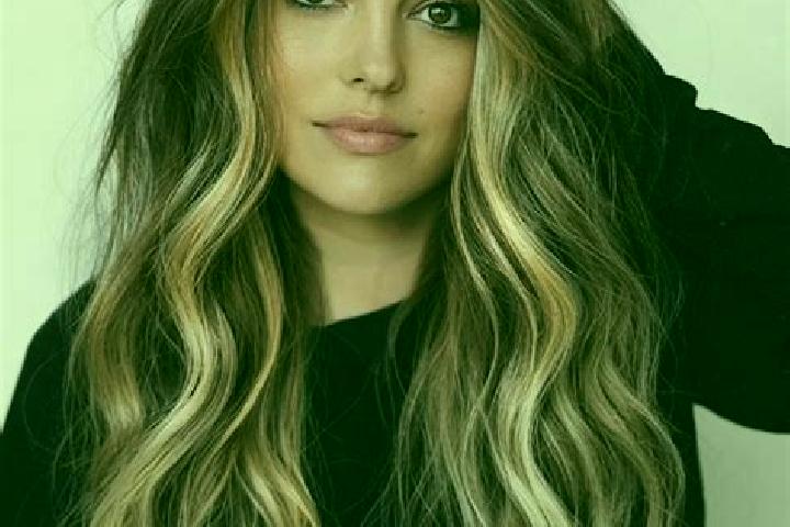 Lillian, 39, a dark blonde brown-eyed caucasian companion based in Amelinghausen. Offering A-Level, Erotic Massage, Domination. Available for incall and outc...