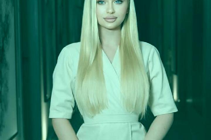 Lillian, 39, a platinum blonde amber-eyed mixed companion based in Honaunau-Napoopoo. Offering Tantra, Erotic Massage, Dinner Date. Available for incall and ...