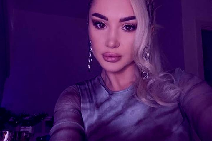 Lillian, 39, a red dark-eyed slavic companion based in Serbka. Offering GFE, Travel Companion, Fetish, Duos. Available for incall and outcall, overnight book...