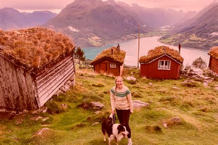 Lillian, 39 — Escort in Aroysund, Norway