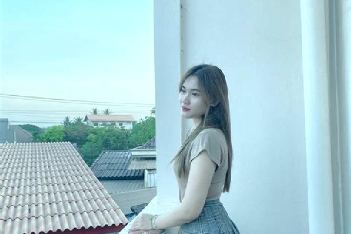 Lillian, 39 — Escort in Ban Nambak, Laos