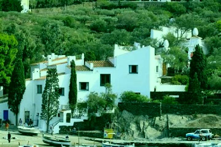 Lillian, 39 — Escort in Cadaques, Spain