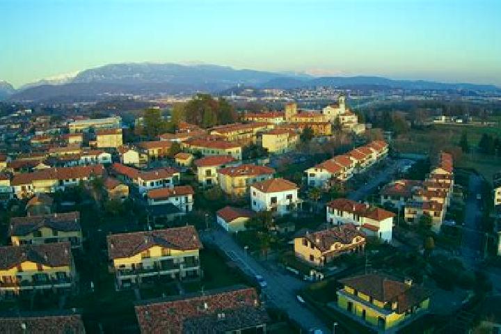 Lillian, 39 — Escort in Castelbellino, Italy