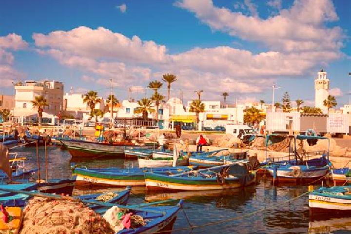Lillian, 39 — Escort in El Kef, Tunisia