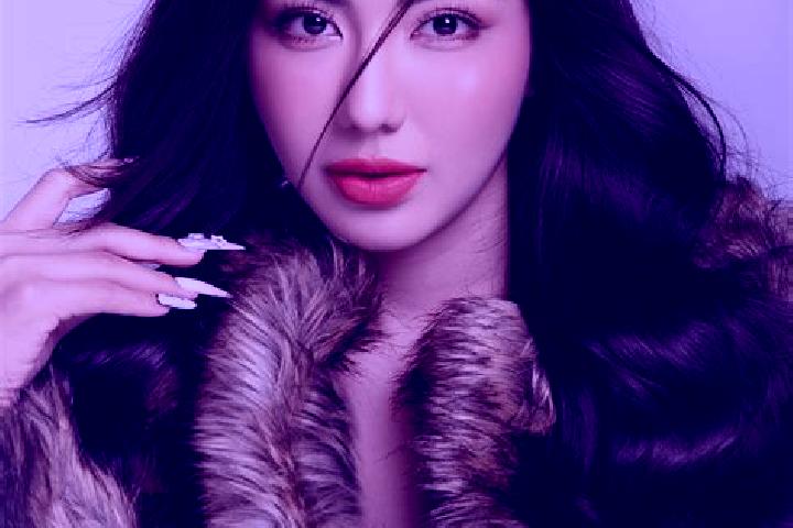 Lillian, 39 — Escort in Thi Tran Sin Ho, Vietnam
