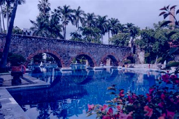 Lily, 20, a auburn amber-eyed mediterranean companion based in Ejido Gogorron (Ex-Hacienda de Gogorron). Offering Striptease, Party Girl, Prostate Massage, G...