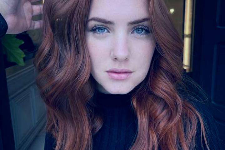 Lily, 20, a auburn blue-eyed slavic companion based in Cisarap. Offering A-Level, OWO, Erotic Massage. Available for incall and outcall, day and evening dates.