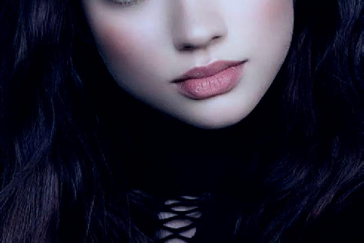 Lily, 20, a auburn dark-eyed middle eastern companion based in Zeebrugge. Offering Domination, Erotic Massage, GFE, Girlfriend Experience. Available for inca...