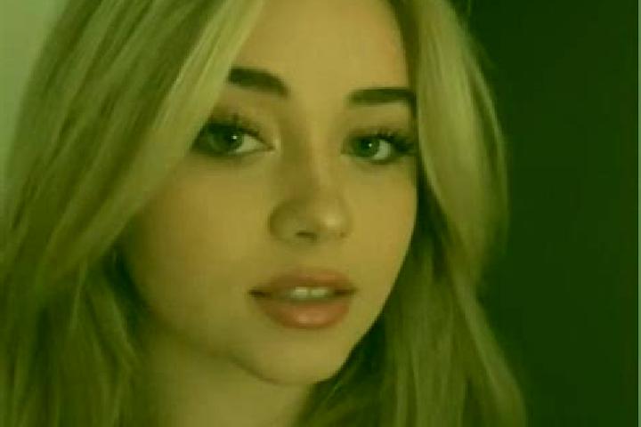 Lily, 20, a blonde hazel-eyed ebony companion based in Ecopark. Offering GFE, Tantra, Overnight, A-Level. Available for incall and outcall, day and evening d...