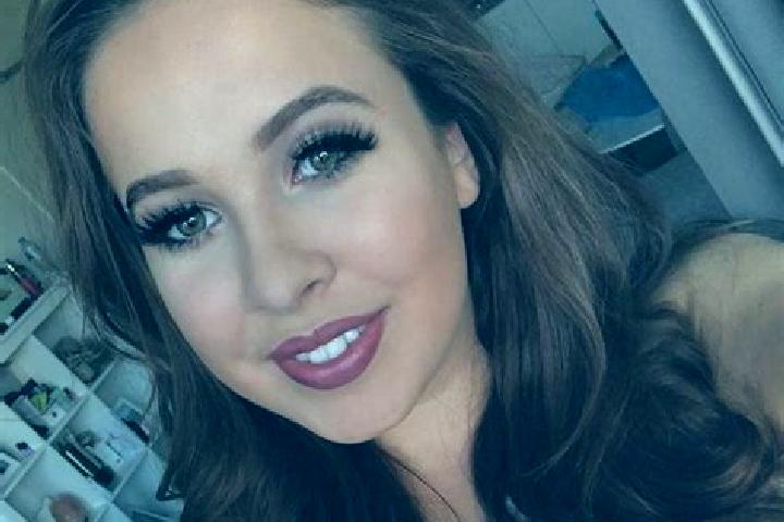 Lily, 20, a brunette amber-eyed slavic companion based in Haj ve Slezsku. Offering Prostate Massage, Couples, Party Girl. Available for incall and outcall, d...