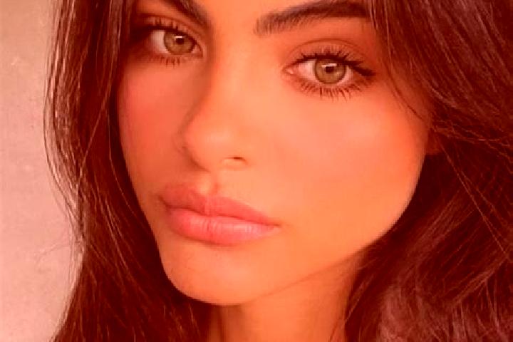 Lily, 20, a brunette green-eyed european companion based in Ferapontovo. Offering Tantra, Prostate Massage. Available for incall and outcall, overnight booki...