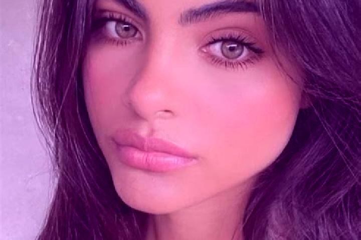 Lily, 20, a brunette green-eyed indian companion based in Dordunju Zobujug. Offering Dinner Date, 69, Erotic Massage, Prostate Massage. Available for incall ...