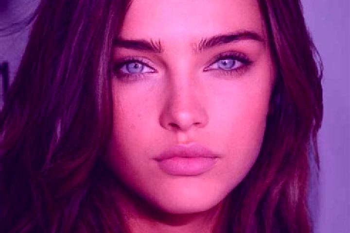 Lily, 20, a brunette grey-eyed mixed companion based in Tanjay. Offering Duos, 69, Fetish. Available for incall and outcall, day and evening dates.