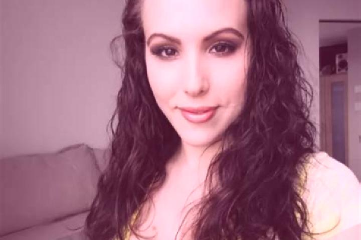 Lily, 20, a chestnut brown-eyed ebony companion based in Sao Sebastiao do Cai. Offering GFE, Erotic Massage, CIM, Deep French Kissing, Couples. Available for...