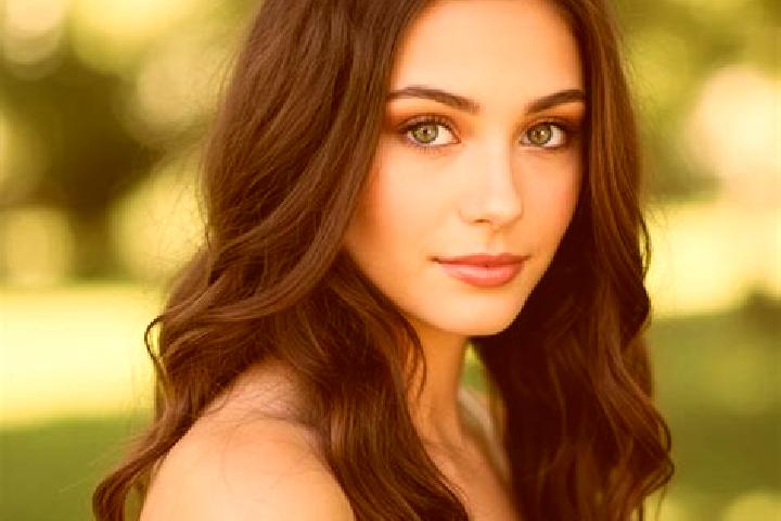 Lily, 20, a dark blonde hazel-eyed latina companion based in Gracia. Offering GFE, Girlfriend Experience, Party Girl, Overnight. Available for incall and out...