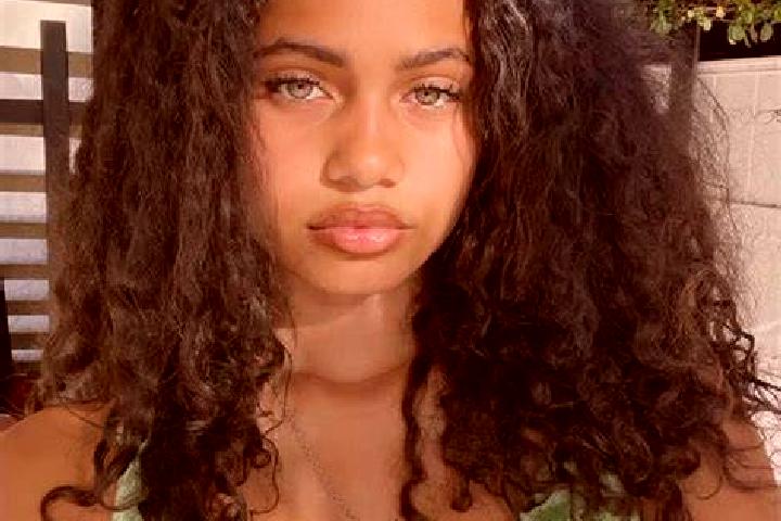 Lily, 20, a red green-eyed mixed companion based in Jawatiwa. Offering Fetish, Massage, Travel Companion. Available for incall and outcall, day and evening d...