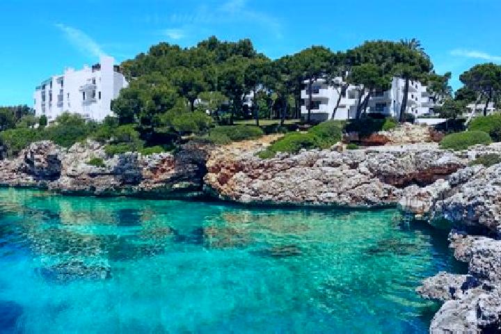 Lily, 20 — Escort in Cala d Or, Spain