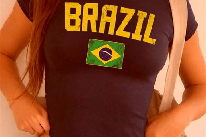 Lily, 20 — Escort in Combinado, Brazil