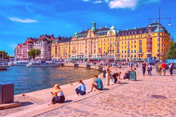 Lily, 20 — Escort in Loettorp, Sweden