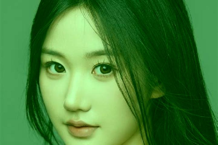 Lily, 20 — Escort in Yajin, China