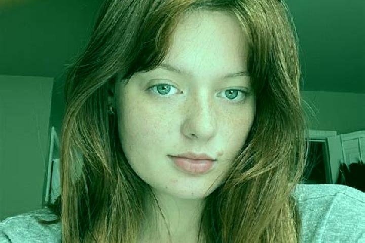 Lily, 21, a auburn blue-eyed caucasian companion based in Ashton. Offering Deep French Kissing, GFE, Erotic Massage. Available for incall and outcall, overni...