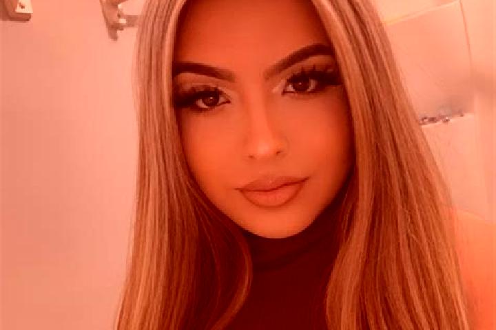 Lily, 21, a blonde brown-eyed latina companion based in Belfield. Offering Erotic Massage, Tantra, BDSM, Domination, Striptease. Available for incall and out...