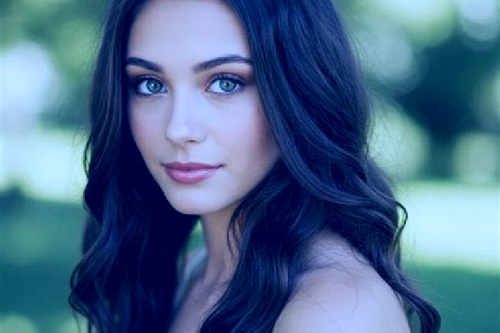 Lily, 21, a brunette hazel-eyed european companion based in Capacho Nuevo. Offering Massage, Travel Companion, OWO. Available for incall and outcall, day and...