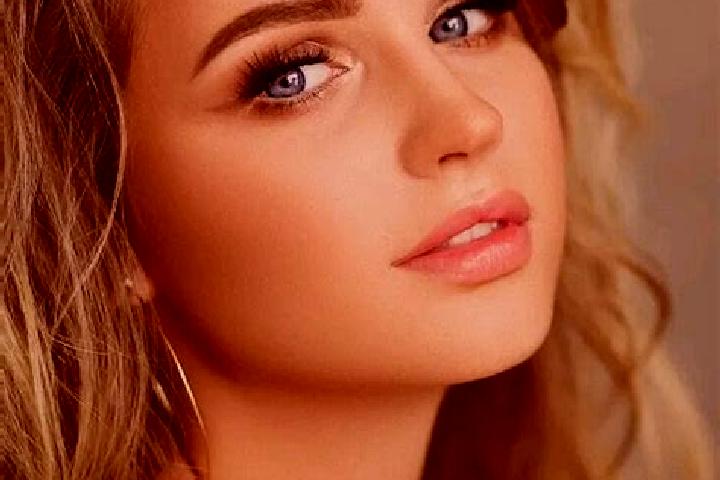 Lily, 21, a dark blonde blue-eyed slavic companion based in Center Moriches. Offering Massage, Domination, OWO. Available for incall and outcall, overnight b...