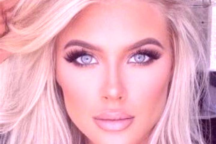Lily, 21, a platinum blonde blue-eyed middle eastern companion based in Weichs. Offering Fetish, Striptease. Available for incall and outcall, day and evenin...