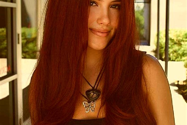 Lily, 22, a auburn dark-eyed caucasian companion based in Pescia. Offering BDSM, GFE, OWO. Available for incall and outcall, overnight bookings available.