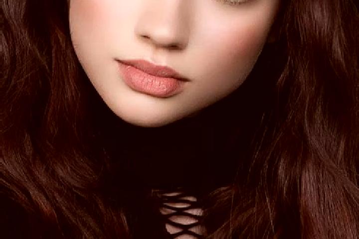 Lily, 22, a brunette dark-eyed slavic companion based in Manaia. Offering Massage, Overnight, Tantra. Available for incall and outcall, day and evening dates.