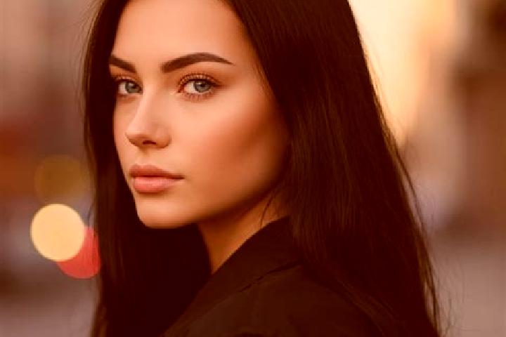 Lily, 22, a red blue-eyed latina companion based in Bukowsko. Offering Duos, OWO, Domination. Available for incall and outcall, overnight bookings available.