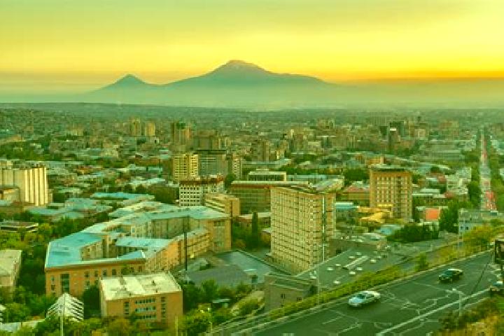 Lily, 22 — Escort in Agarakavan, Armenia