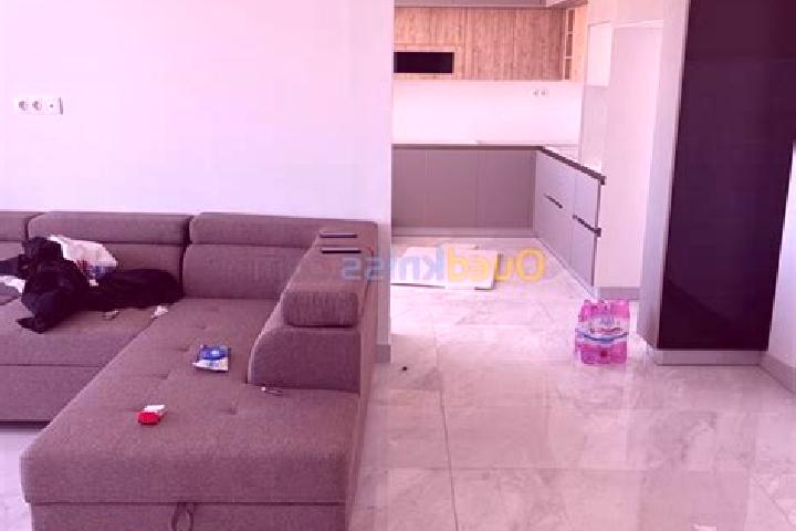 Lily, 22 — Escort in Ain Taya, Algeria