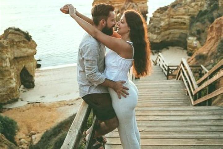 Lily, 22 — Escort in Ferragudo, Portugal