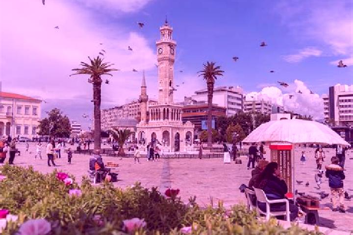 Lily, 22 — Escort in Izmir, Turkey