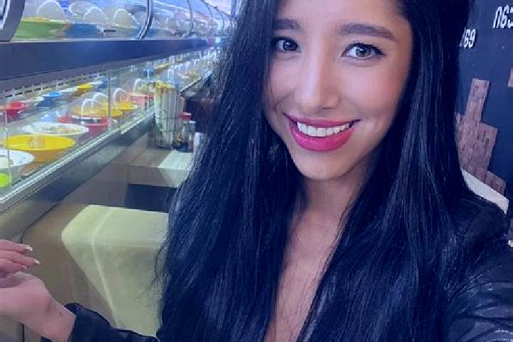 Lily, 22 — Escort in Lasku Kalayeh, Iran