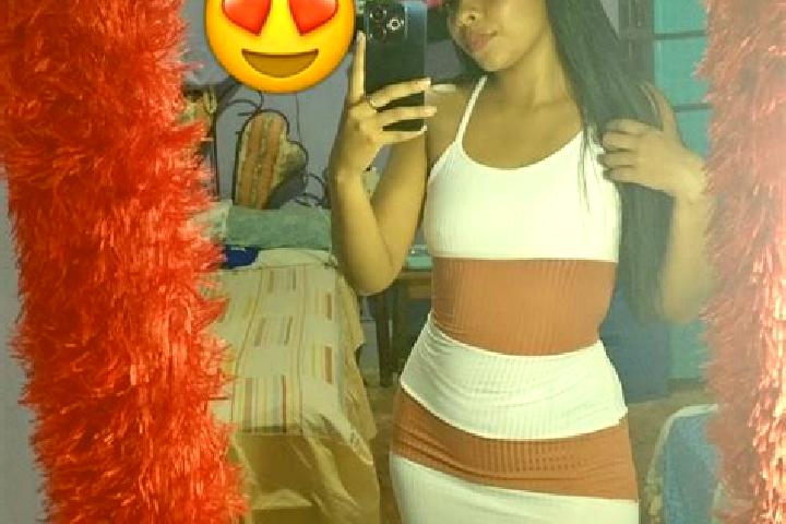 Lily, 22 — Escort in Malimpia, Ecuador
