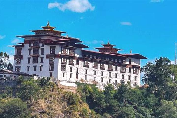 Lily, 22 — Escort in Tashi Chho Dzong, Bhutan