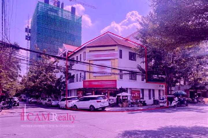 Lily, 22 — Escort in Tuol Tumpung, Cambodia