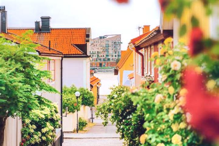 Lily, 22 — Escort in Vaestervik, Sweden