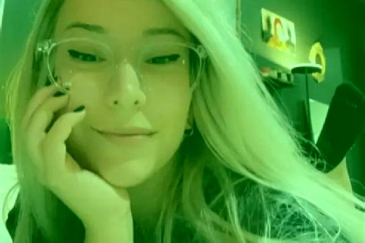 Lily, 23, a blonde dark-eyed asian companion based in Wills Point. Offering Roleplay, Deep French Kissing, Dinner Date. Available for incall and outcall, day...