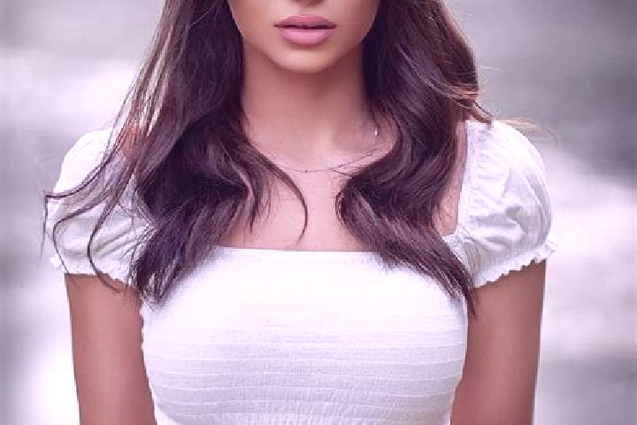 Lily, 23, a brunette brown-eyed ebony companion based in Britz. Offering Party Girl, OWO, BDSM. Available for incall and outcall, overnight bookings available.