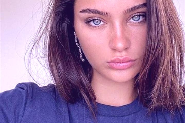 Lily, 23, a brunette dark-eyed indian companion based in Naperville. Offering GFE, Travel Companion, Overnight. Available for incall and outcall, overnight b...