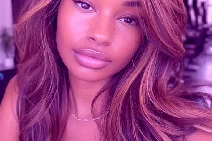 Lily, 23, a dark blonde green-eyed mixed companion based in Champeon. Offering Dinner Date, Deep French Kissing, Massage, Overnight. Available for incall and...
