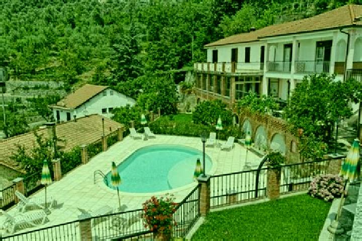 Lily, 23 — Escort in Casanova Lerrone, Italy