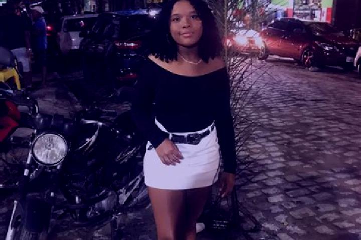 Lily, 23 — Escort in Itapitanga, Brazil