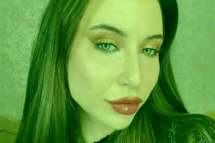 Lily, 23 — Escort in Krainia Martynka, Ukraine